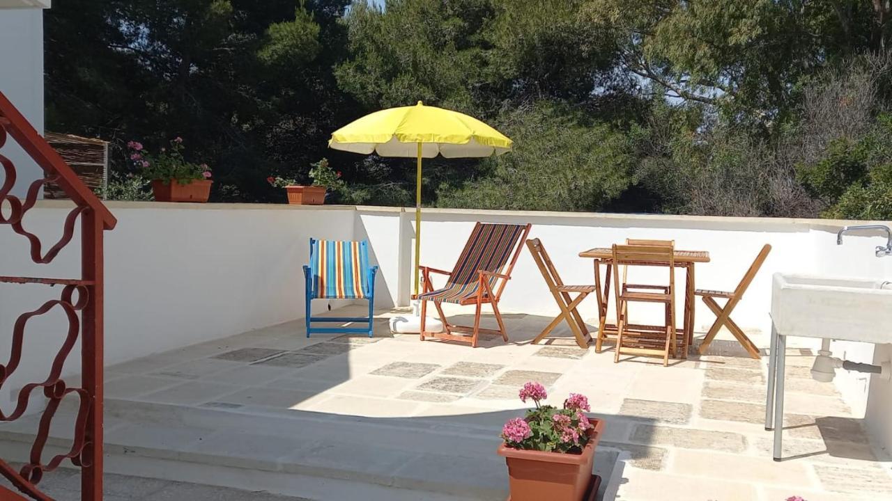 Villa Maria In Puglia Con Pineta Vicino Al Mare Torre Suda Bagian luar foto