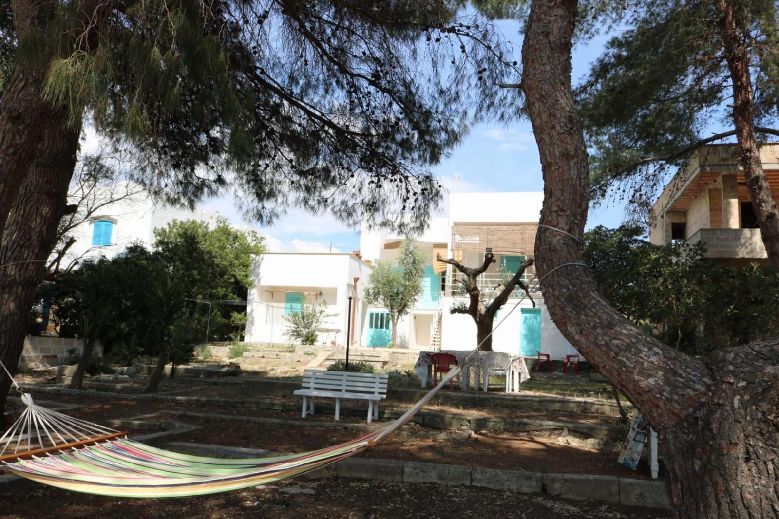 Villa Maria In Puglia Con Pineta Vicino Al Mare Torre Suda Bagian luar foto